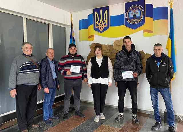 Групове фото учасників